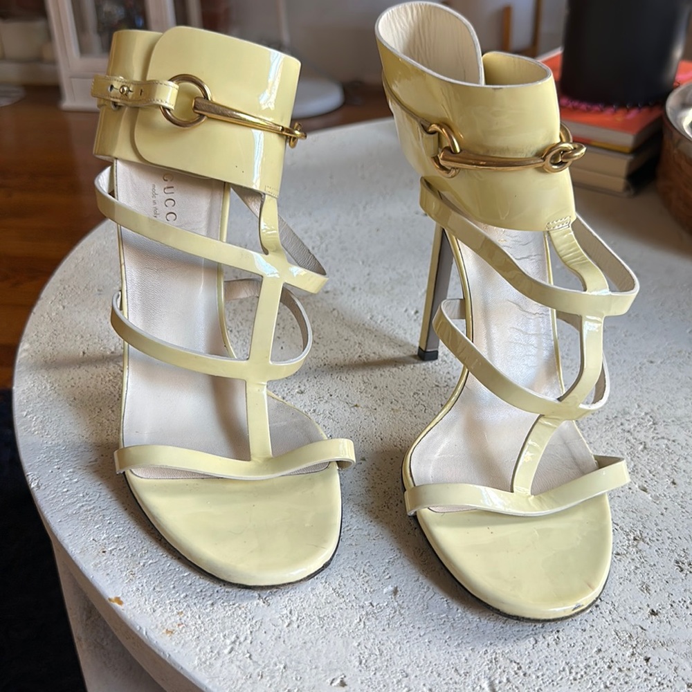 Patent leather Gucci heels